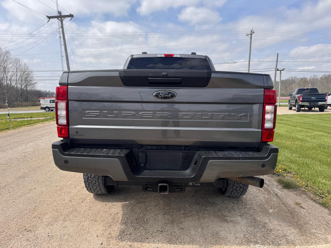 Ford Super Duty F-350 SRW 4WD Crew Cab 156" FX4 2022