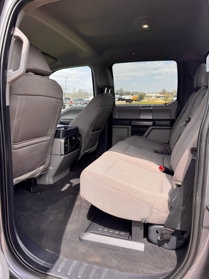 Ford Super Duty F-350 SRW 4WD Crew Cab 156" FX4 2022