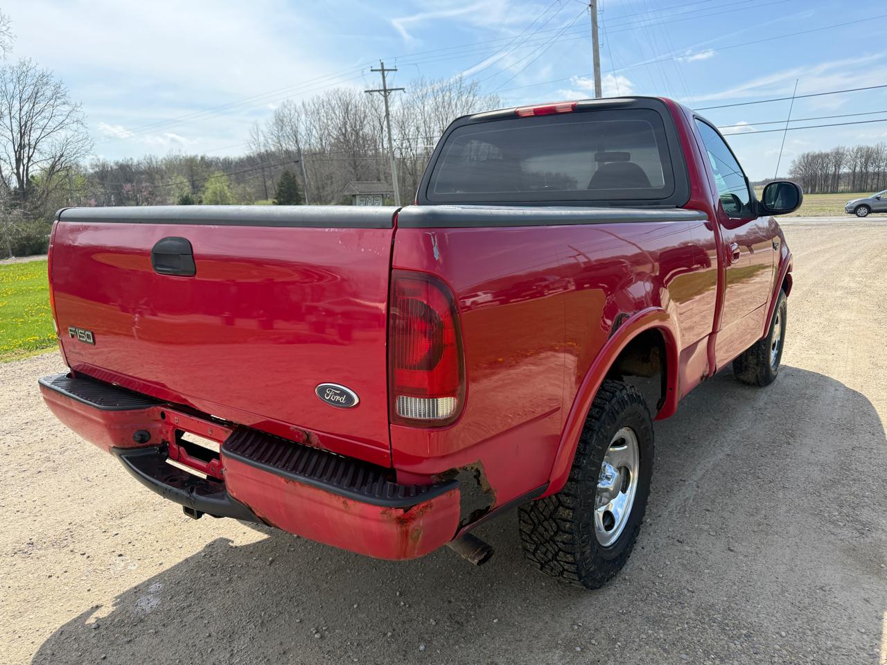 Ford F-150 XL SuperCab Short Bed 2WD 2003
