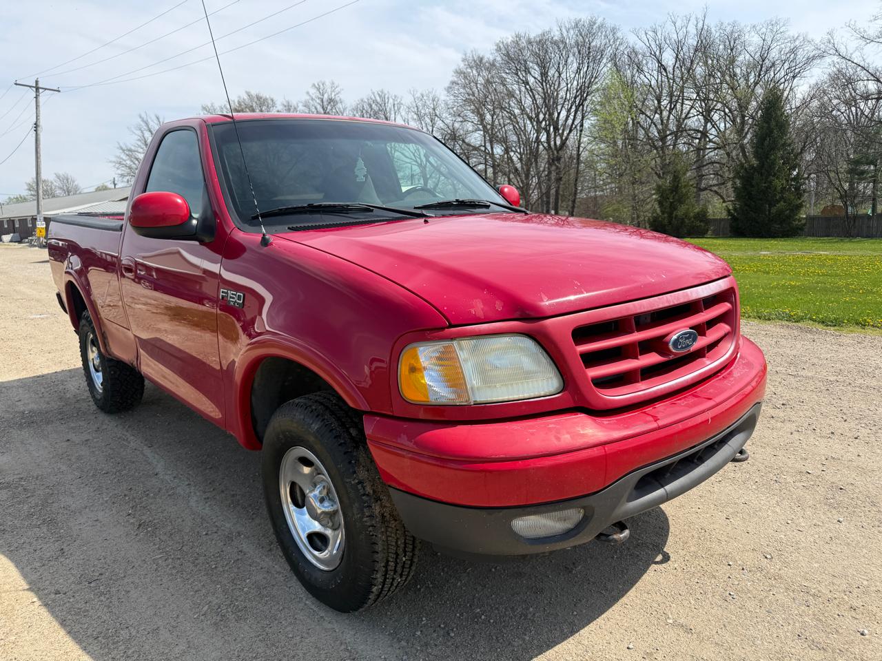 Ford F-150 XL SuperCab Short Bed 2WD 2003