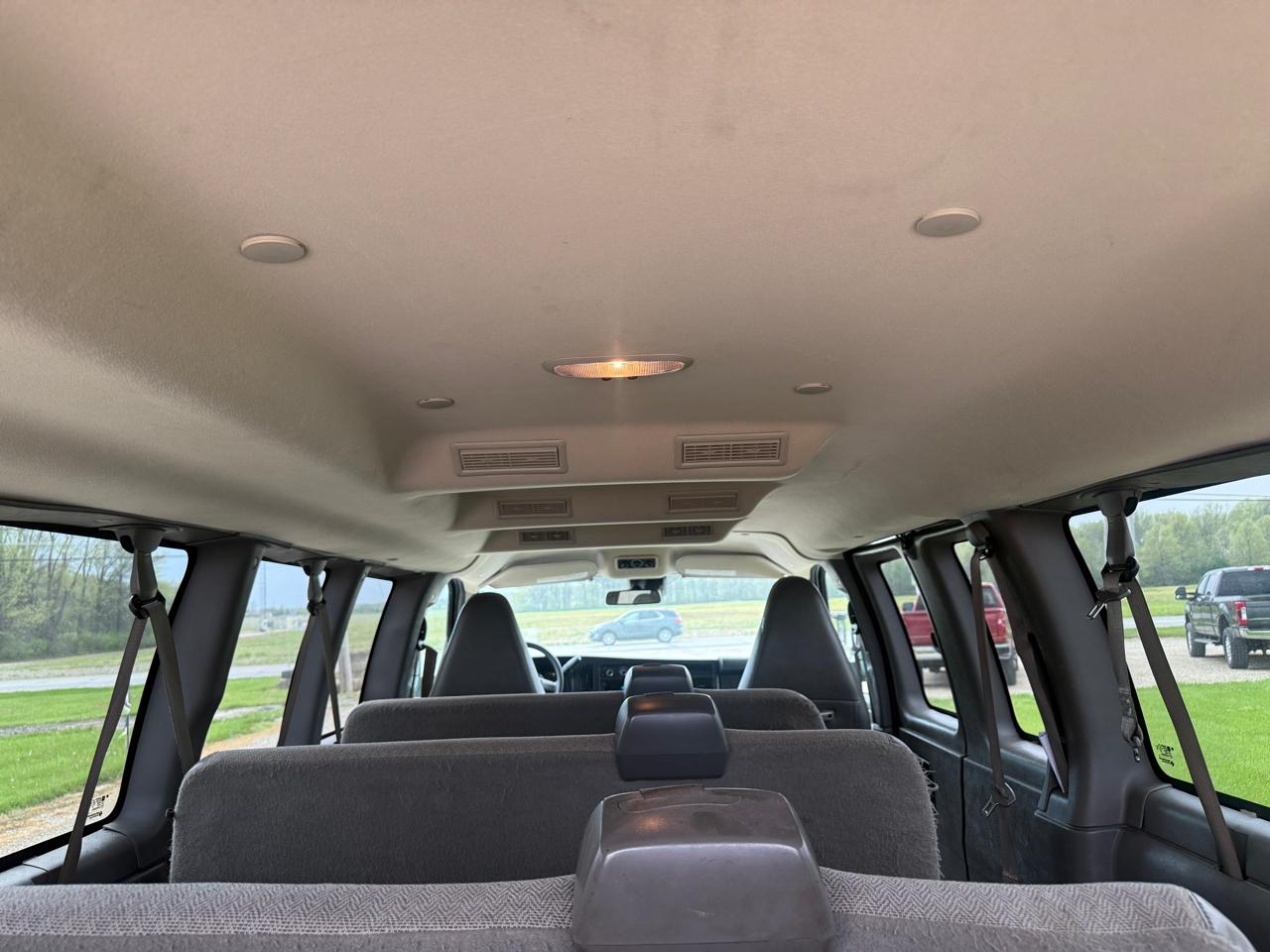 Chevrolet Express Passenger RWD 3500 155" LT 2020