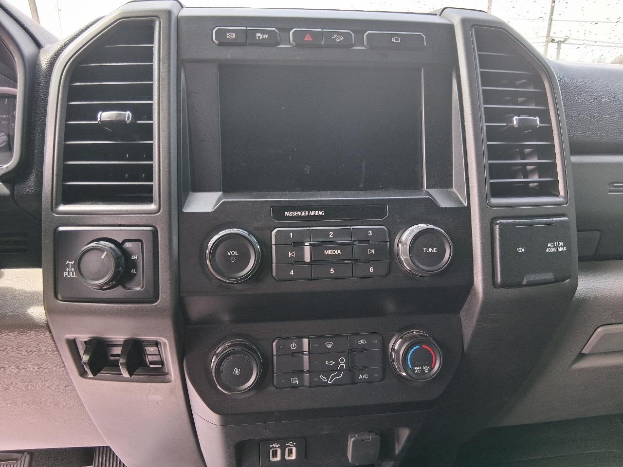 Ford Super Duty F-250 SRW King Ranch 4WD Crew Cab 8' Box 2019