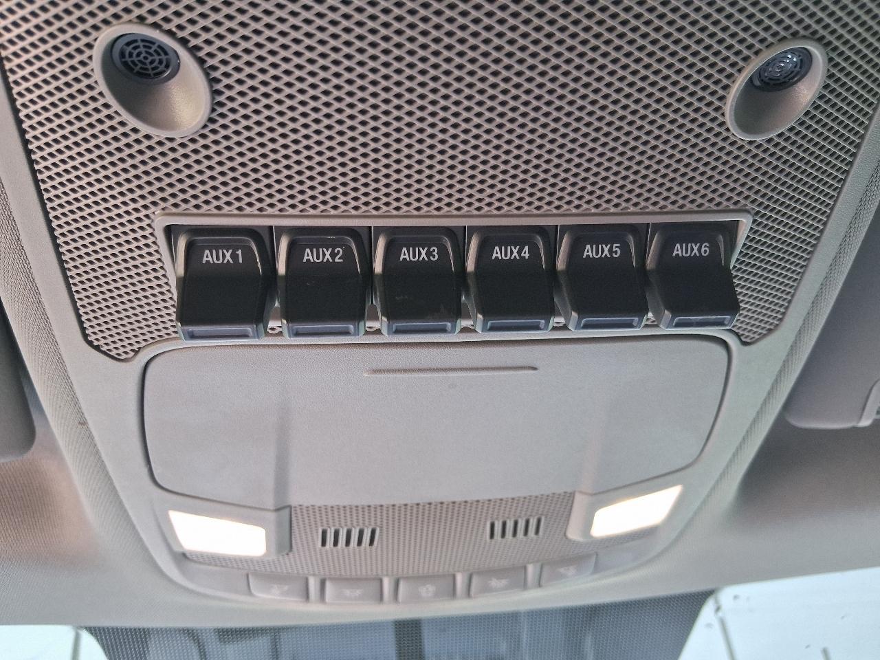 Ford Super Duty F-250 SRW King Ranch 4WD Crew Cab 8' Box 2019