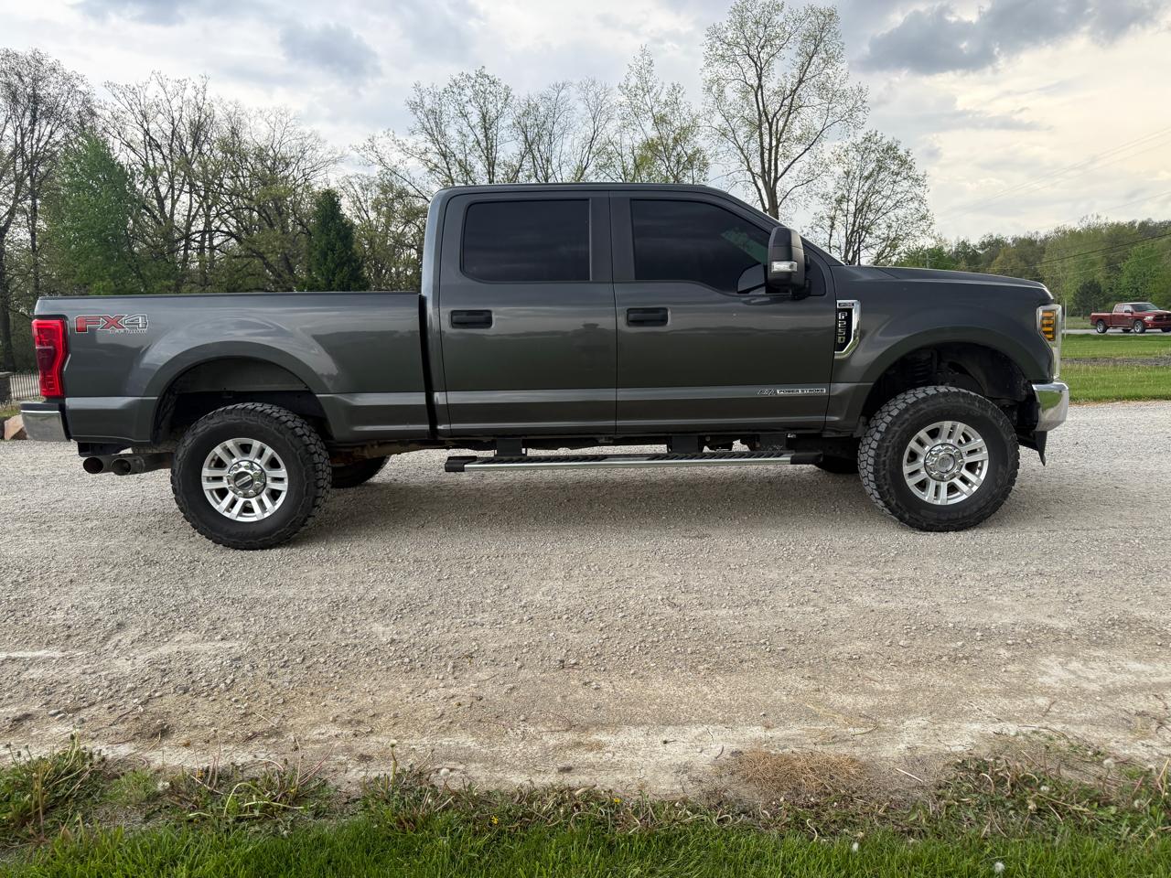 Ford Super Duty F-250 SRW XLT 4WD SuperCab 6.75' Box 2019