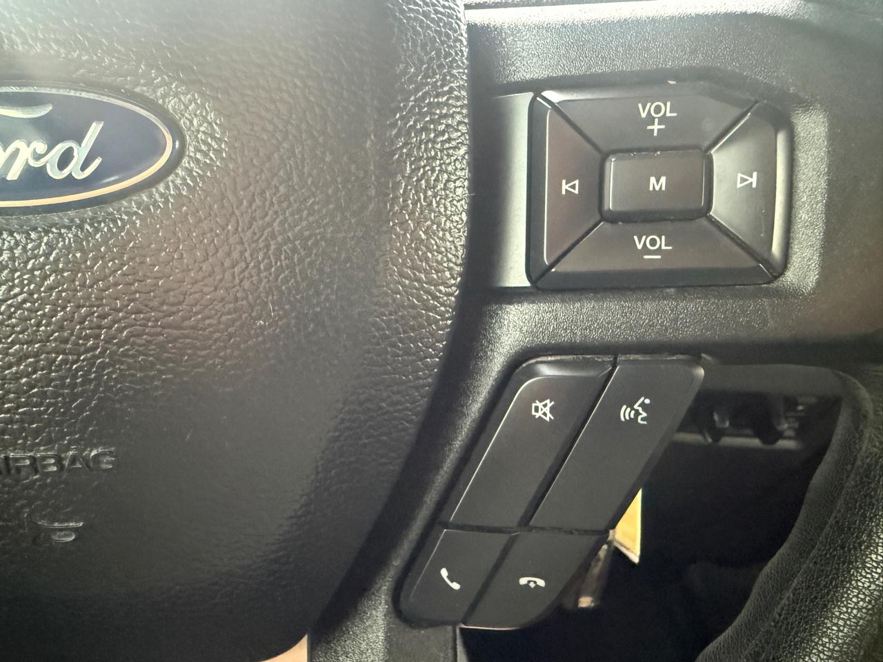 Ford Super Duty F-250 SRW XLT 4WD SuperCab 6.75' Box 2019