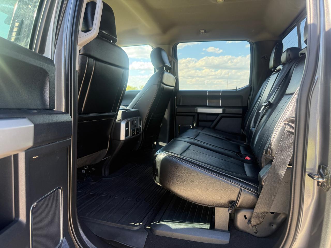 Ford Super Duty F-250 SRW 4WD Crew Cab 156" Lariat 2021