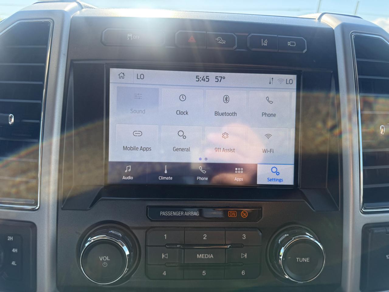 Ford Super Duty F-250 SRW 4WD Crew Cab 156" Lariat 2021