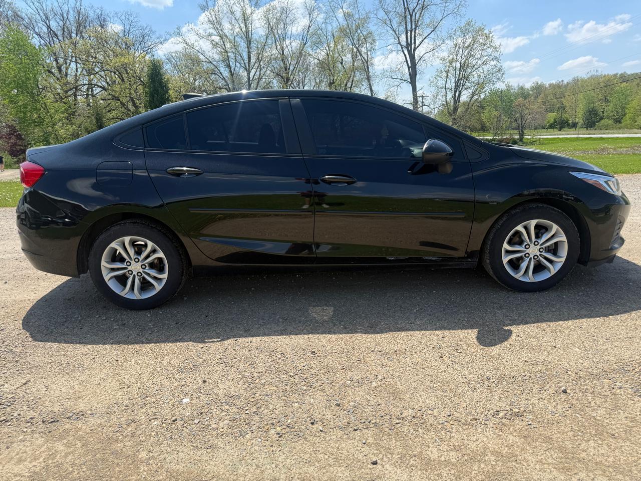 Chevrolet Cruze 4dr Sdn LS 2019