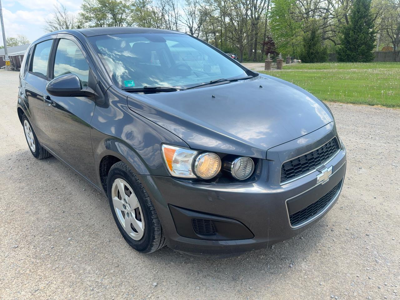 Chevrolet Sonic 5dr HB Manual LS 2013