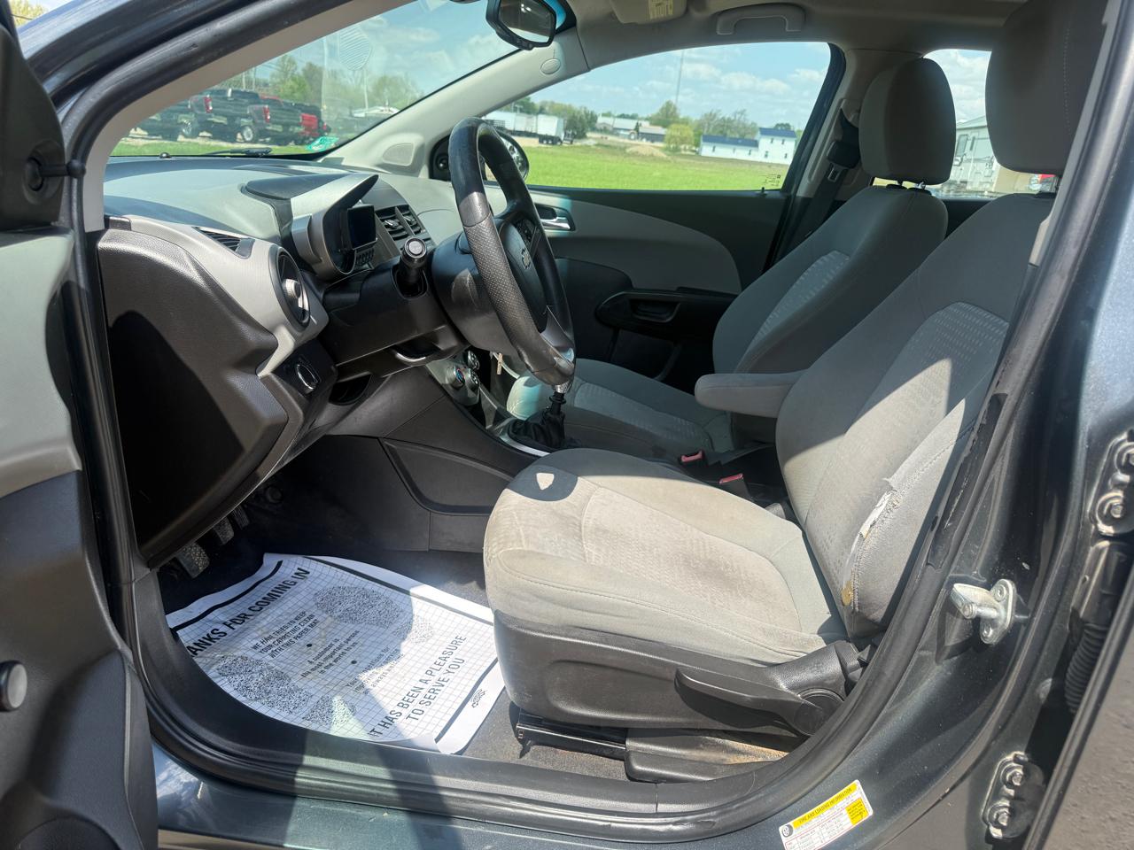 Chevrolet Sonic 5dr HB Manual LS 2013