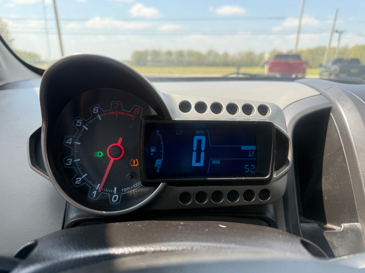 Chevrolet Sonic 5dr HB Manual LS 2013