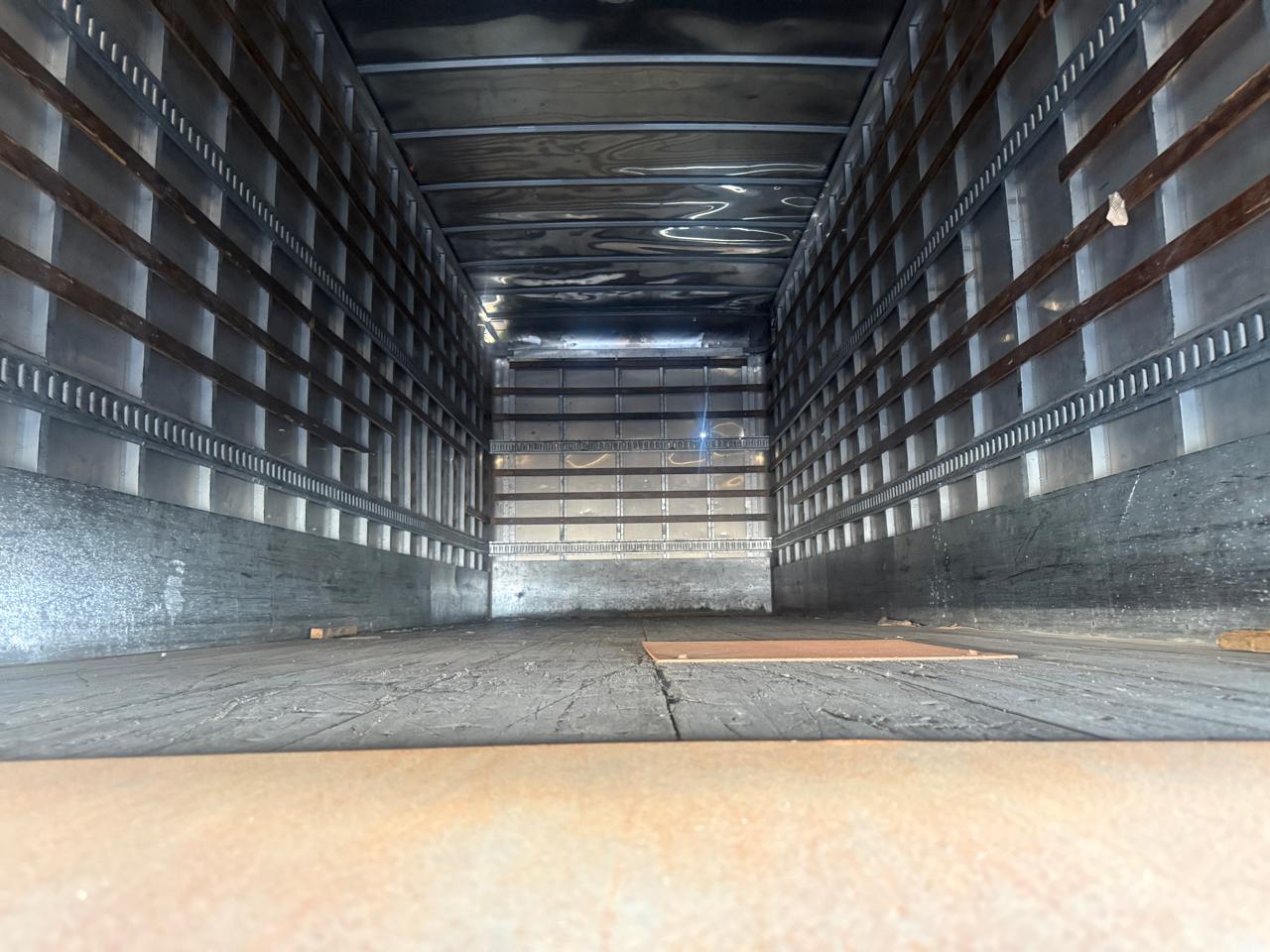 Freightliner M2  2012