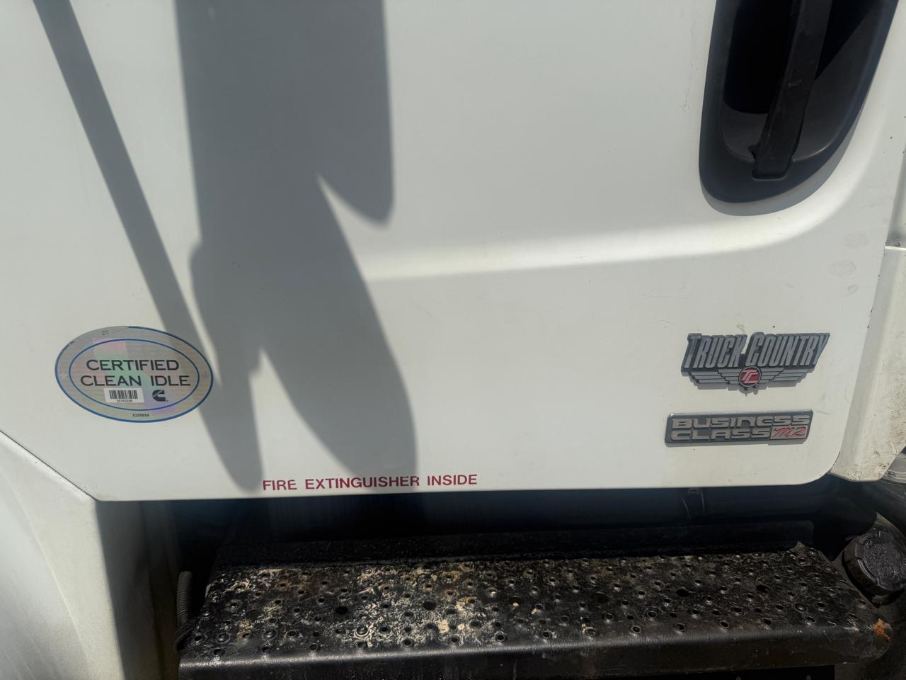 Freightliner M2  2012