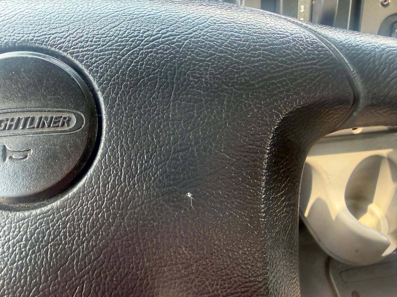 Freightliner M2  2012