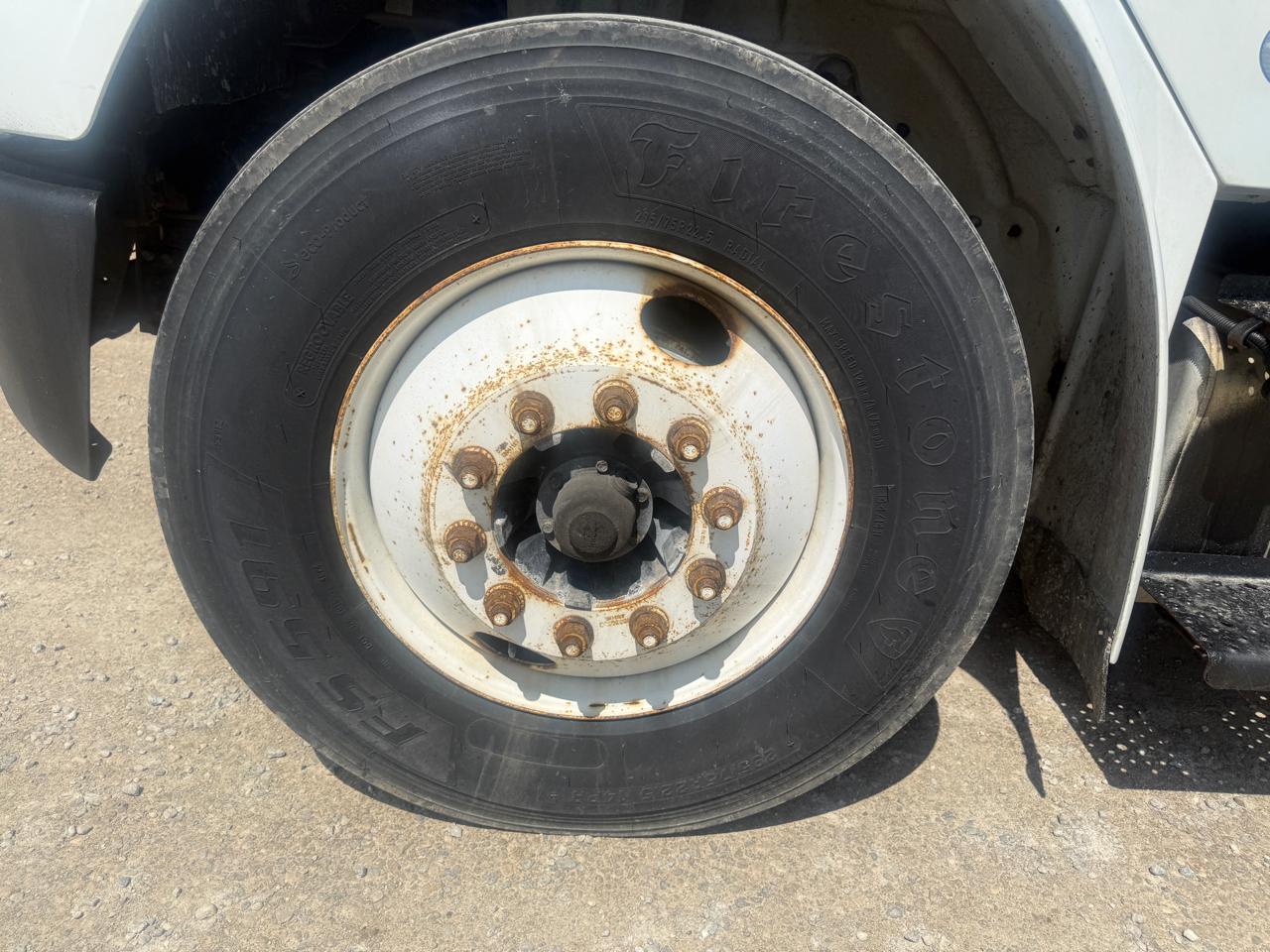 Freightliner M2  2012