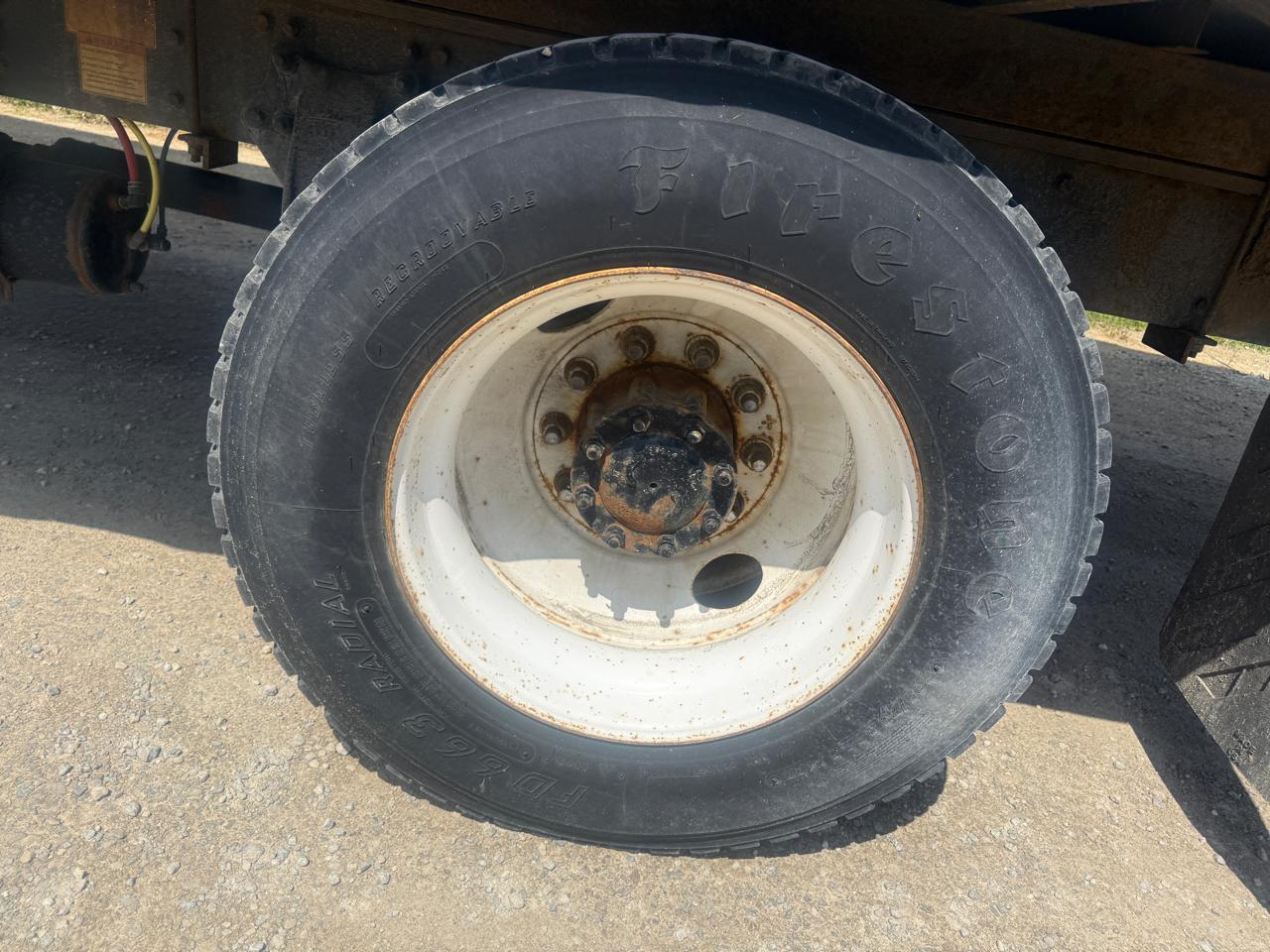 Freightliner M2  2012