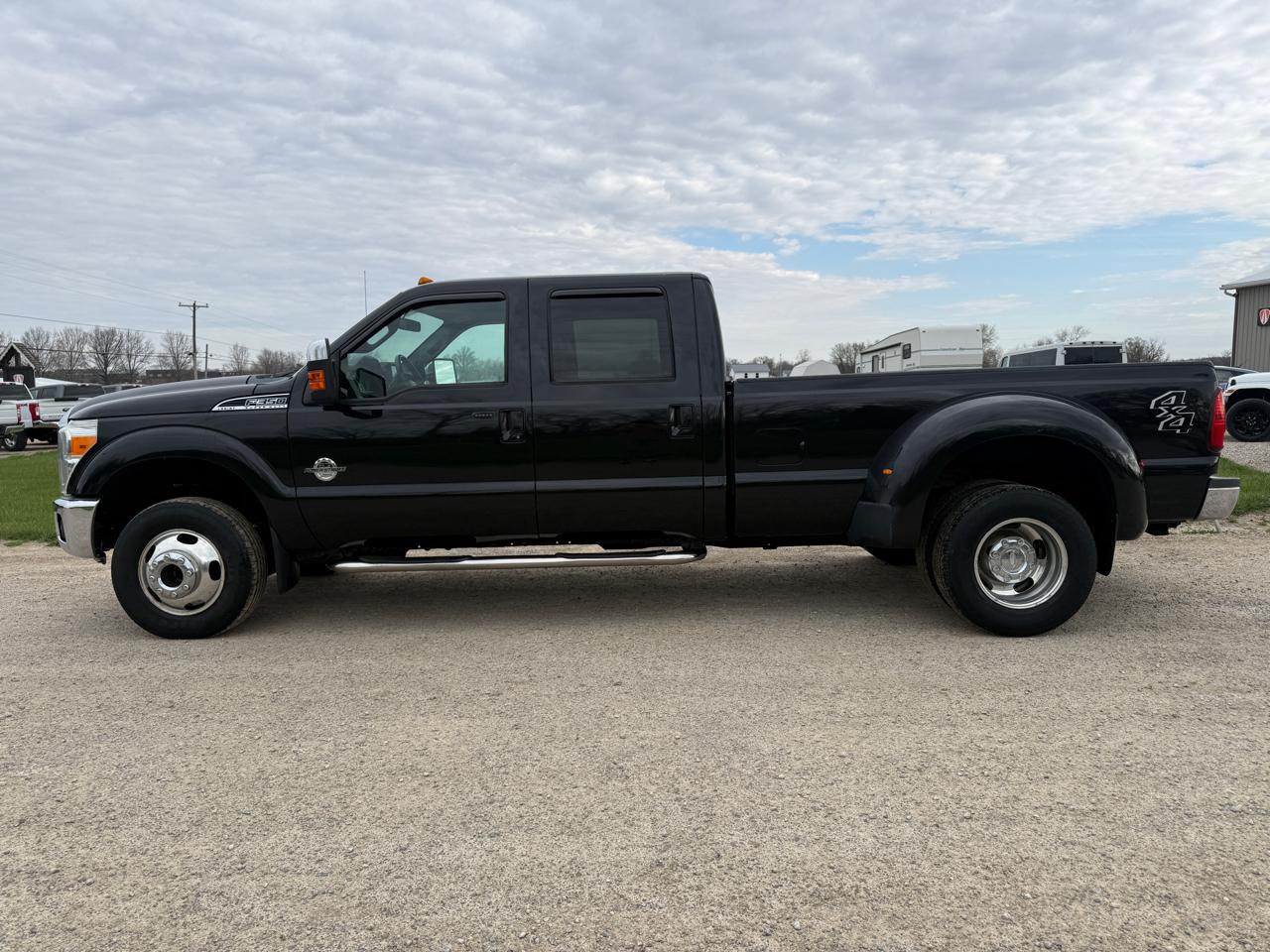 Ford F-350 Lariat 2013