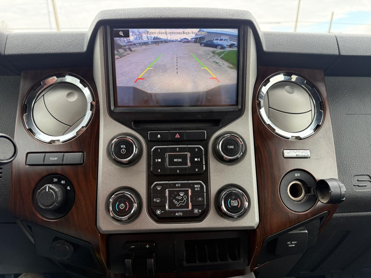 Ford F-350 Lariat 2013