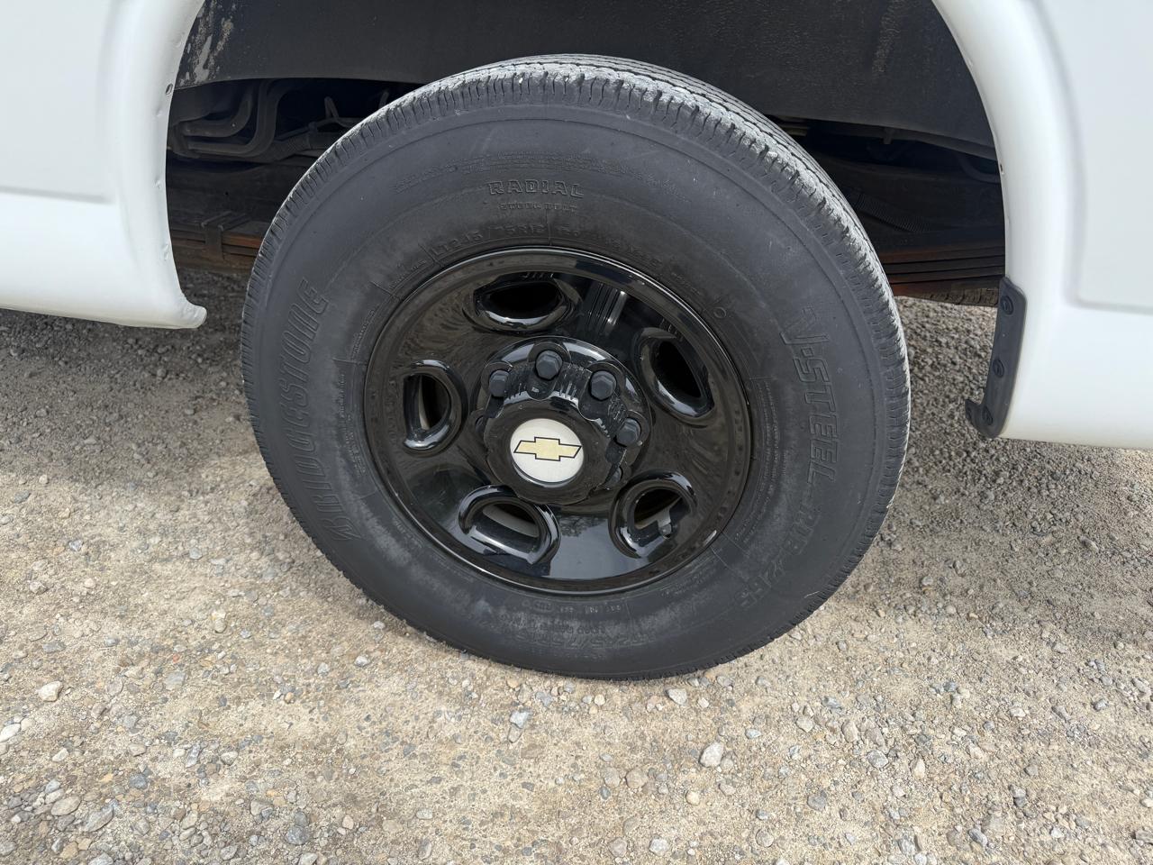 Chevrolet Express Passenger RWD 3500 155" LT w/1LT 2013