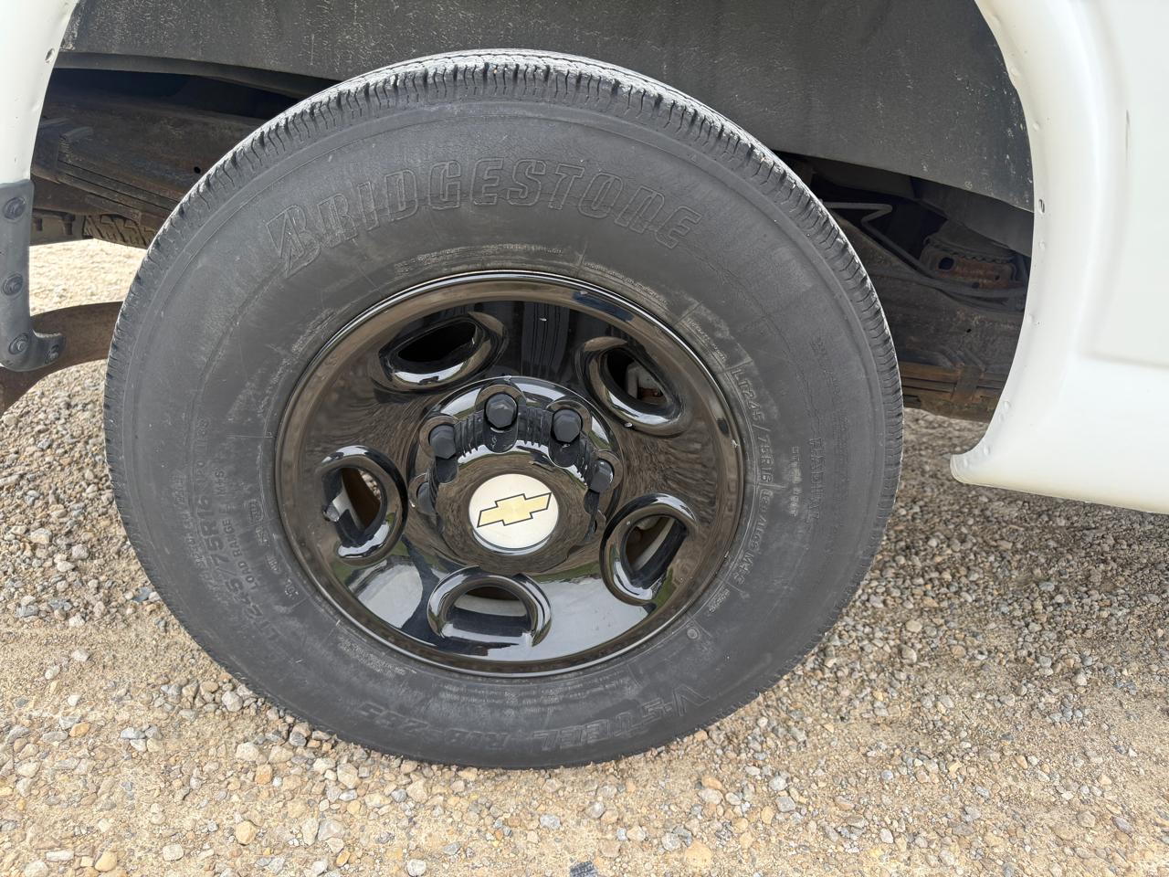 Chevrolet Express Passenger RWD 3500 155" LT w/1LT 2013