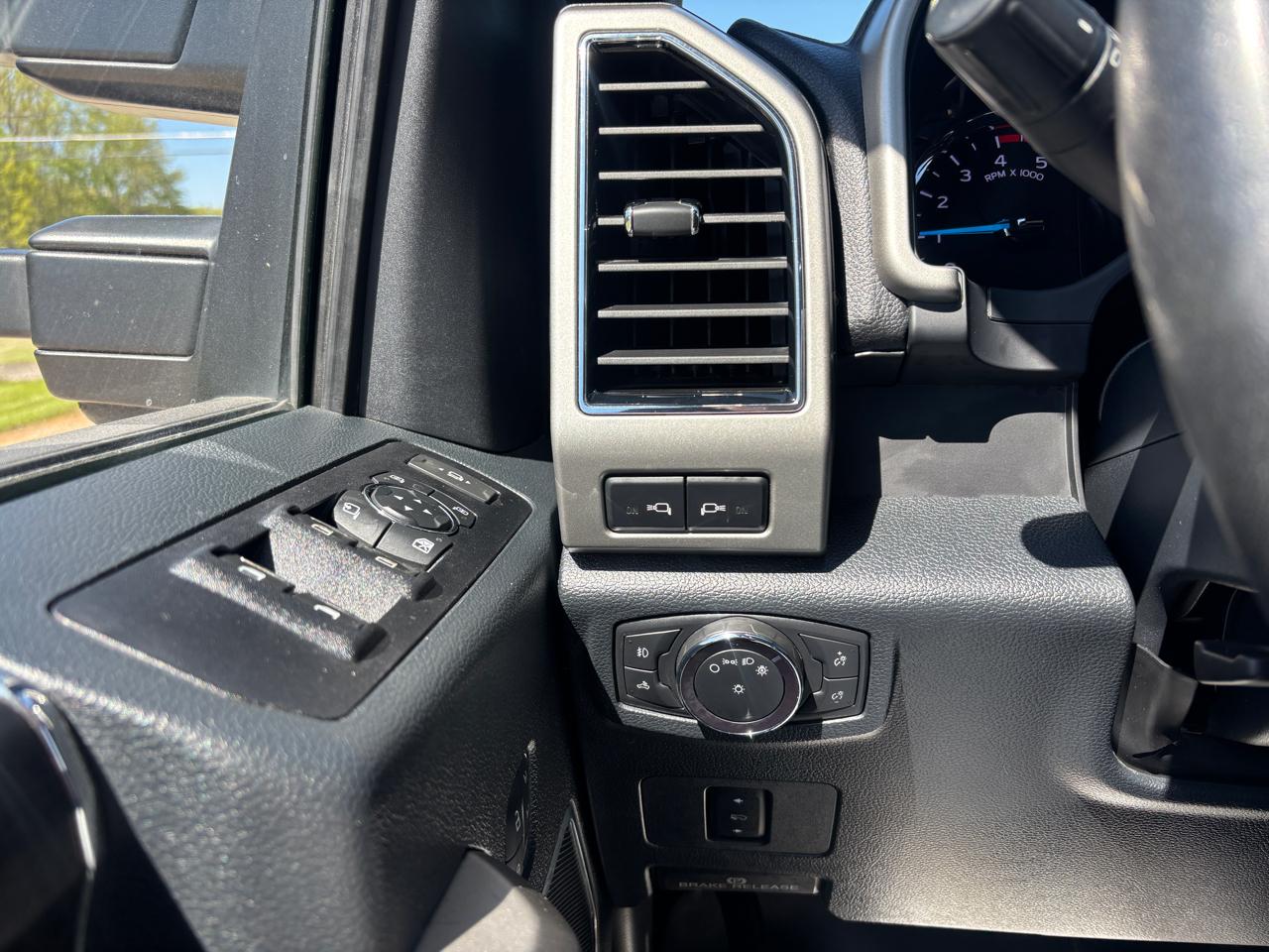 Ford Super Duty F-250 SRW Lariat 4WD SuperCab 8' Box 2022