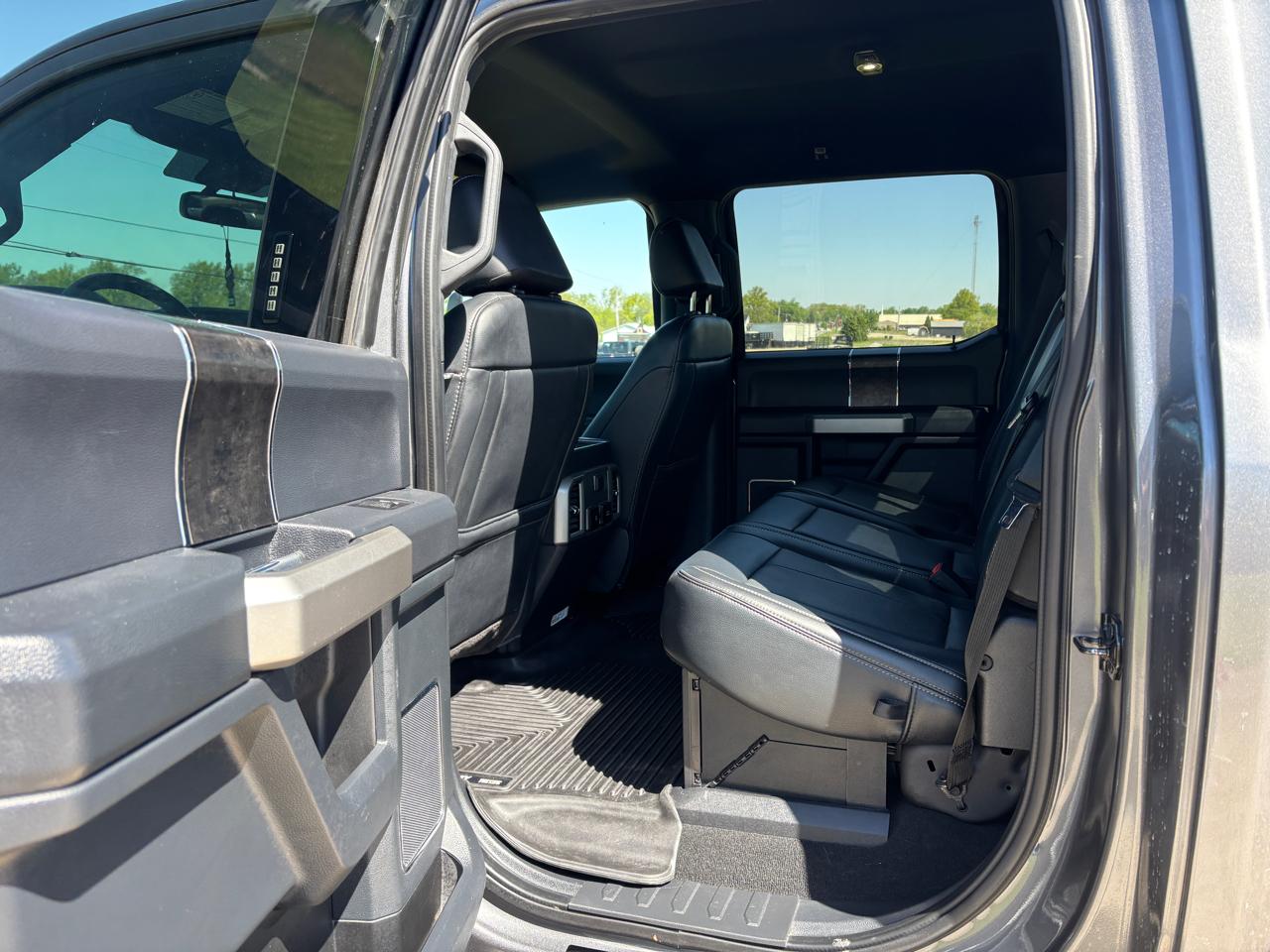 Ford Super Duty F-250 SRW Lariat 4WD SuperCab 8' Box 2022