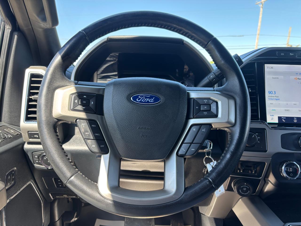 Ford Super Duty F-250 SRW Lariat 4WD SuperCab 8' Box 2022