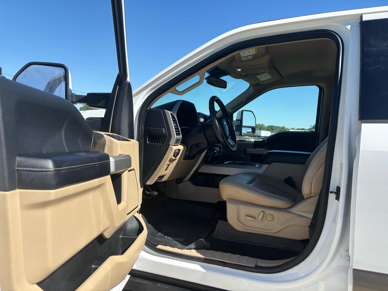 Ford Super Duty F-250 SRW King Ranch 4WD Crew Cab 8' Box 2020