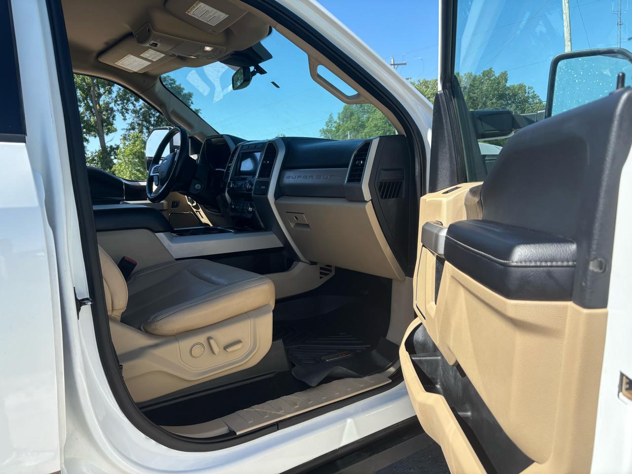 Ford Super Duty F-250 SRW King Ranch 4WD Crew Cab 8' Box 2020