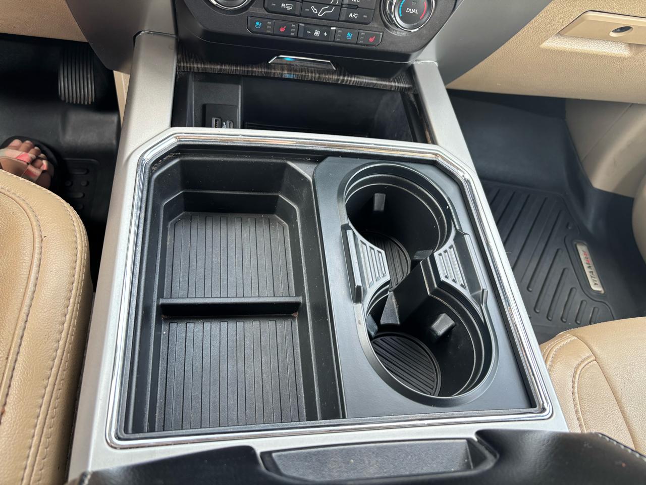 Ford Super Duty F-250 SRW 4WD Crew Cab 156" Lariat 2020