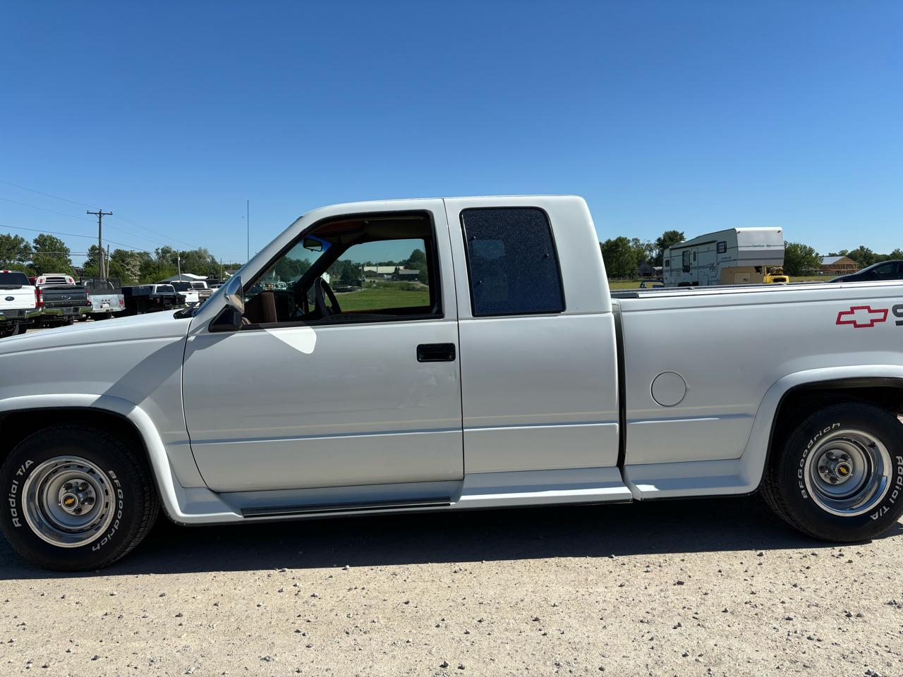 Chevrolet C/K 1500 Ext Cab 141.5" WB 1994