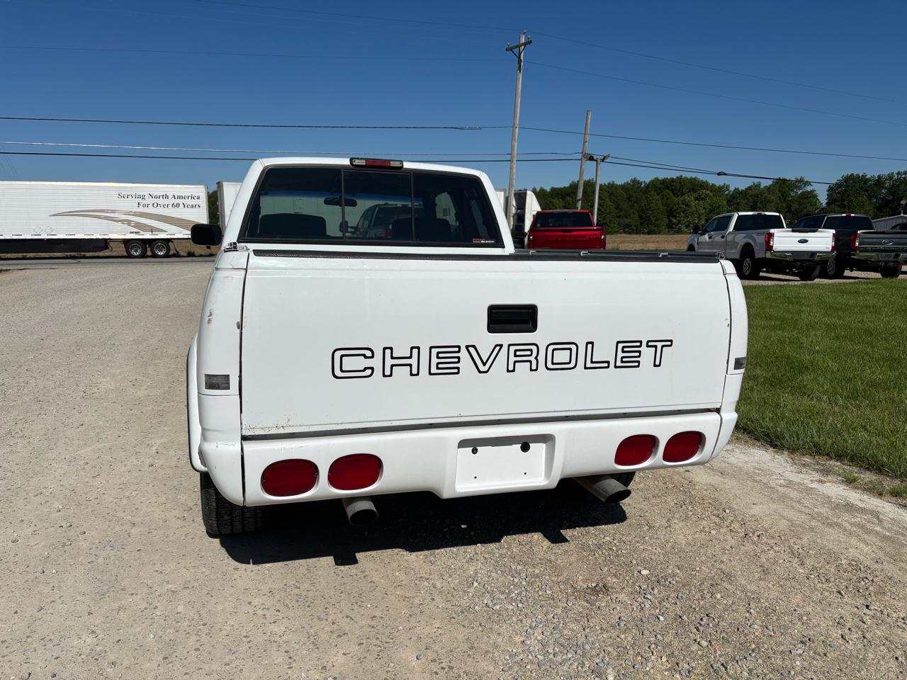Chevrolet C/K 1500 Ext Cab 141.5" WB 1994
