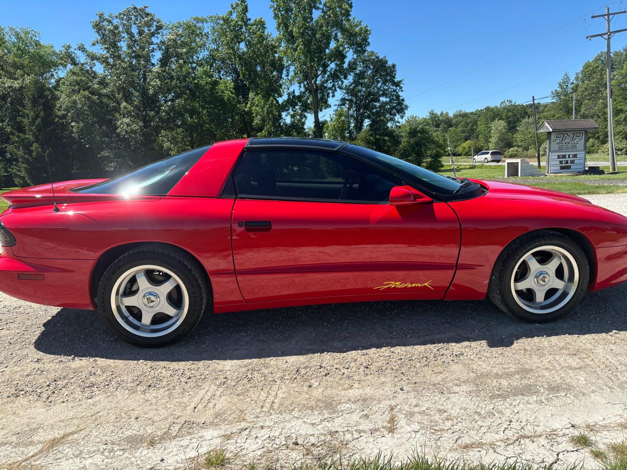 Pontiac Firebird 2dr Trans Am GT Coupe 1994