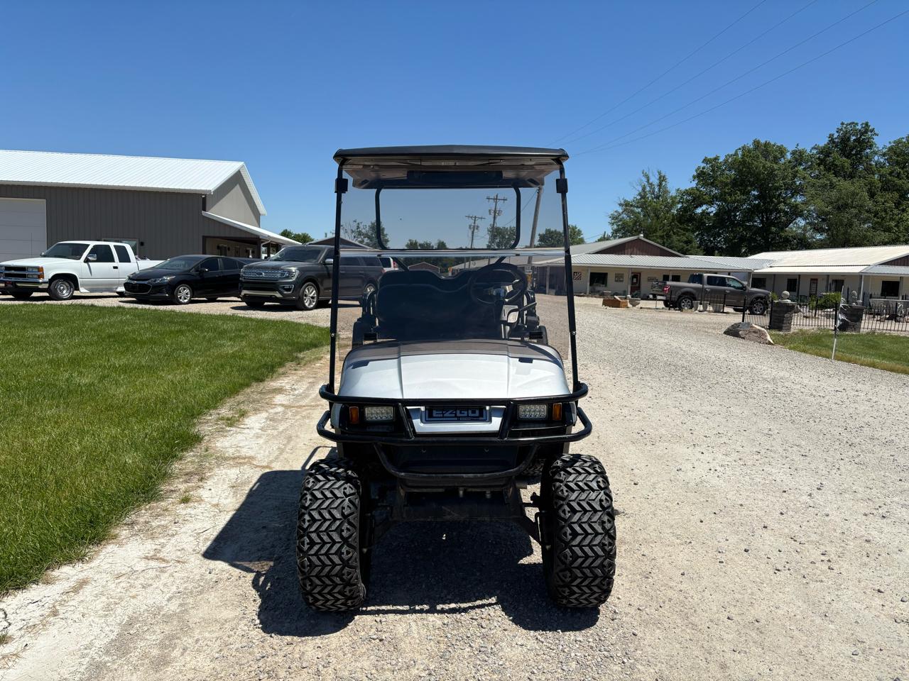 EZ-GO Golf Cart  2011