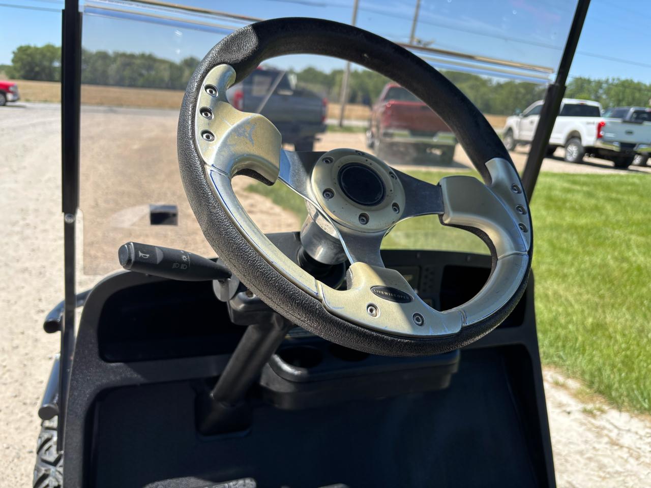 EZ-GO Golf Cart  2011