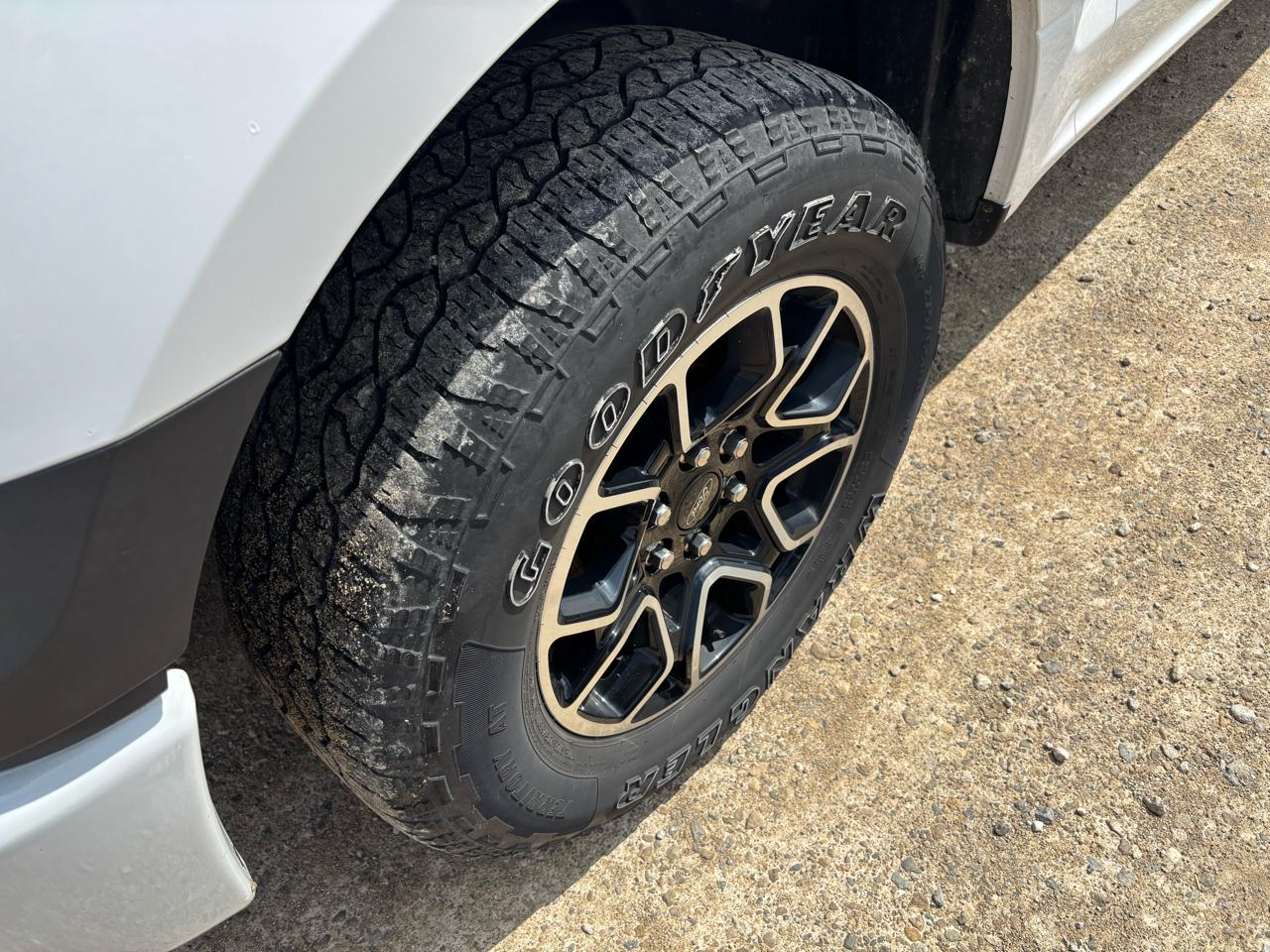 Ford F-150 4WD SuperCrew 145" King Ranch 2016