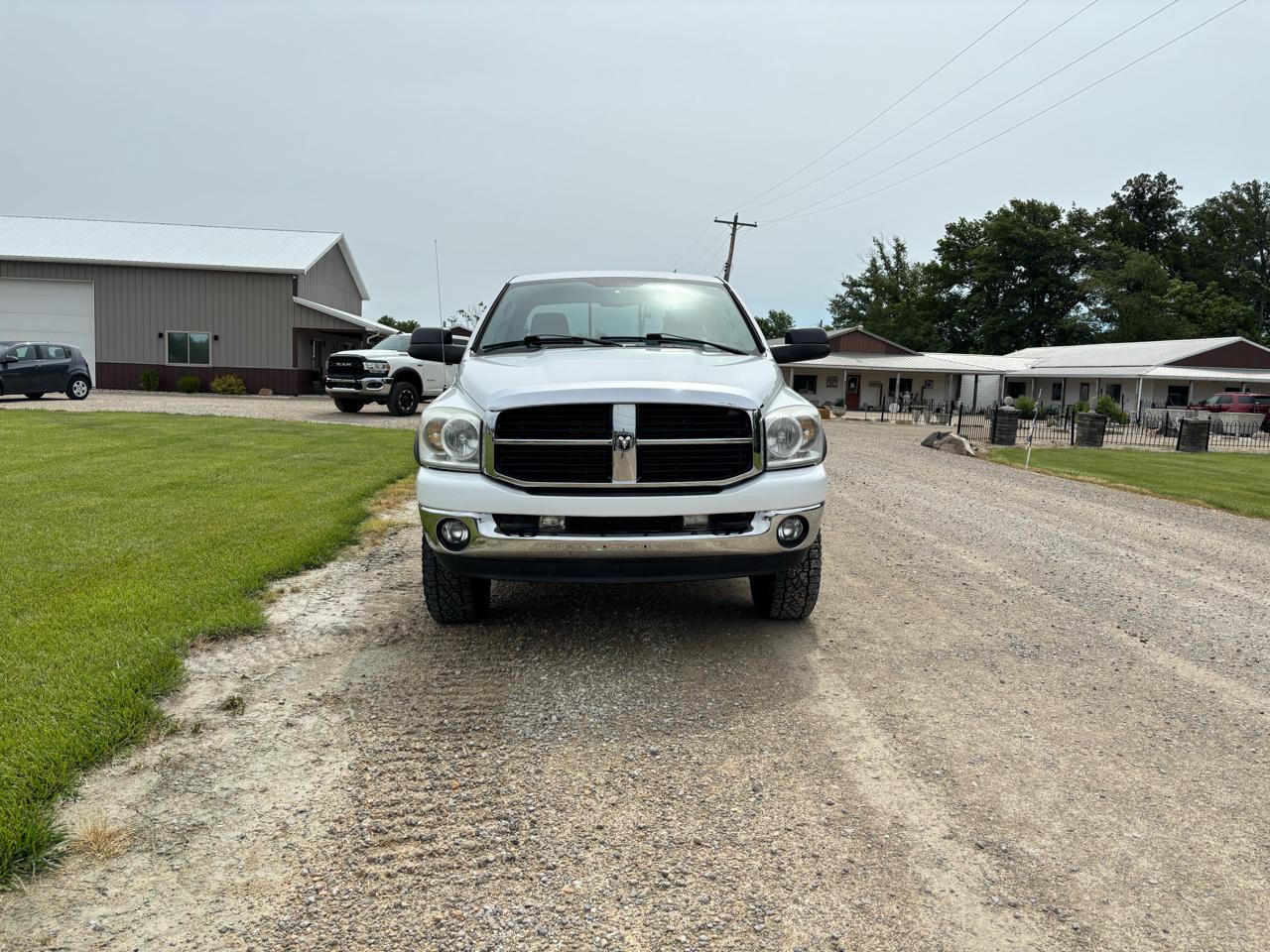 Dodge Ram 2500 4WD Quad Cab 140.5" SLT 2007