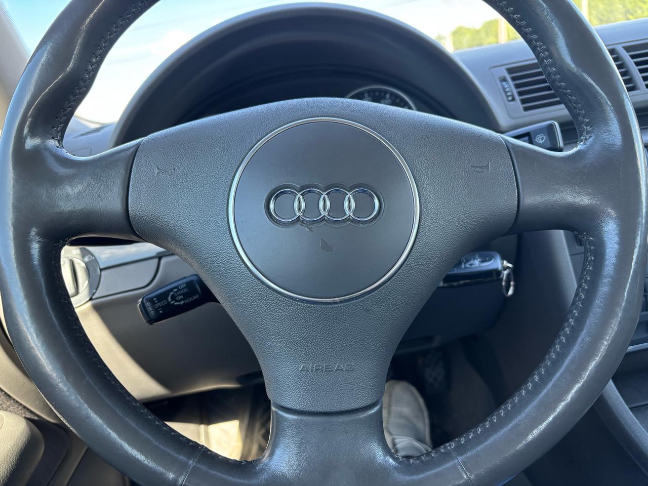 Audi A4 2004 4dr Sdn 1.8T CVT 2004
