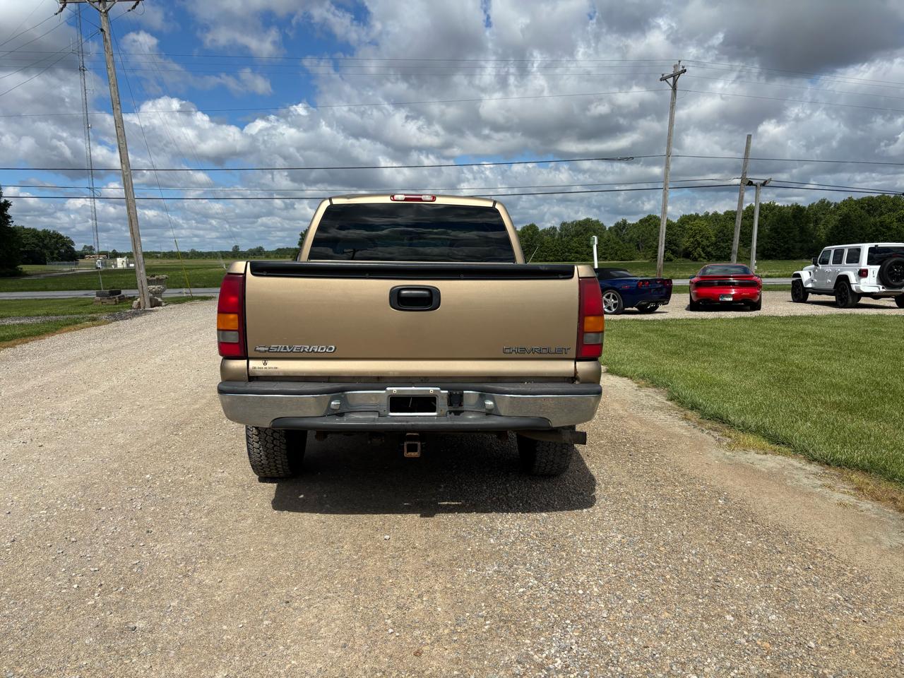 Chevrolet Silverado 1500 3dr Ext Cab 143.5" WB 4WD LS 2000