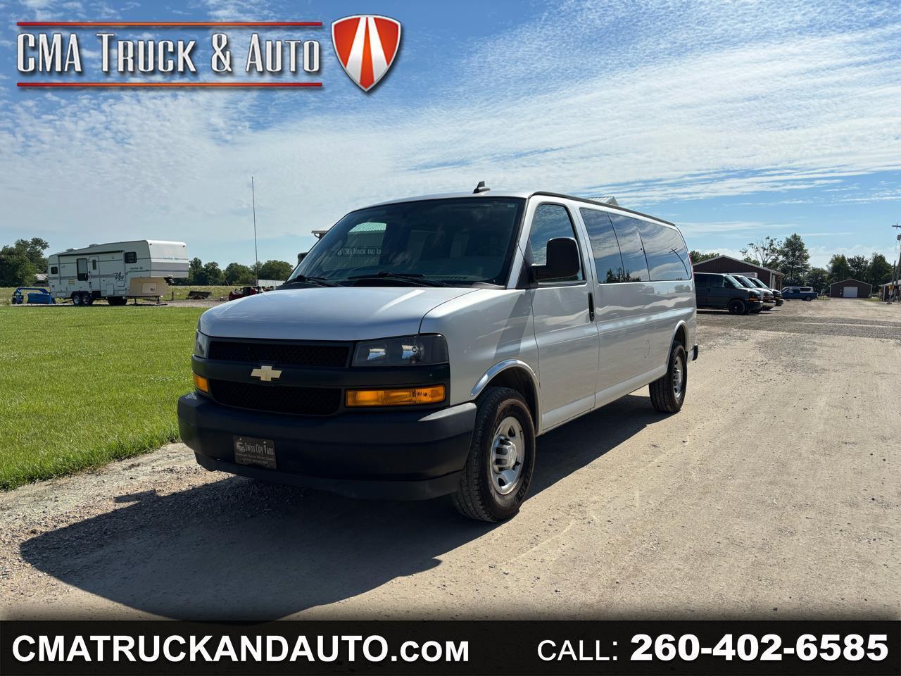 2019 Chevrolet Express Passenger RWD 3500 155" LS