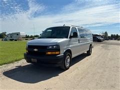 2019 Chevrolet Express Passenger 