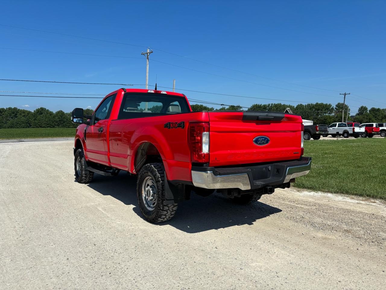 Ford Super Duty F-250 SRW XLT 4WD Reg Cab 8' Box 2019