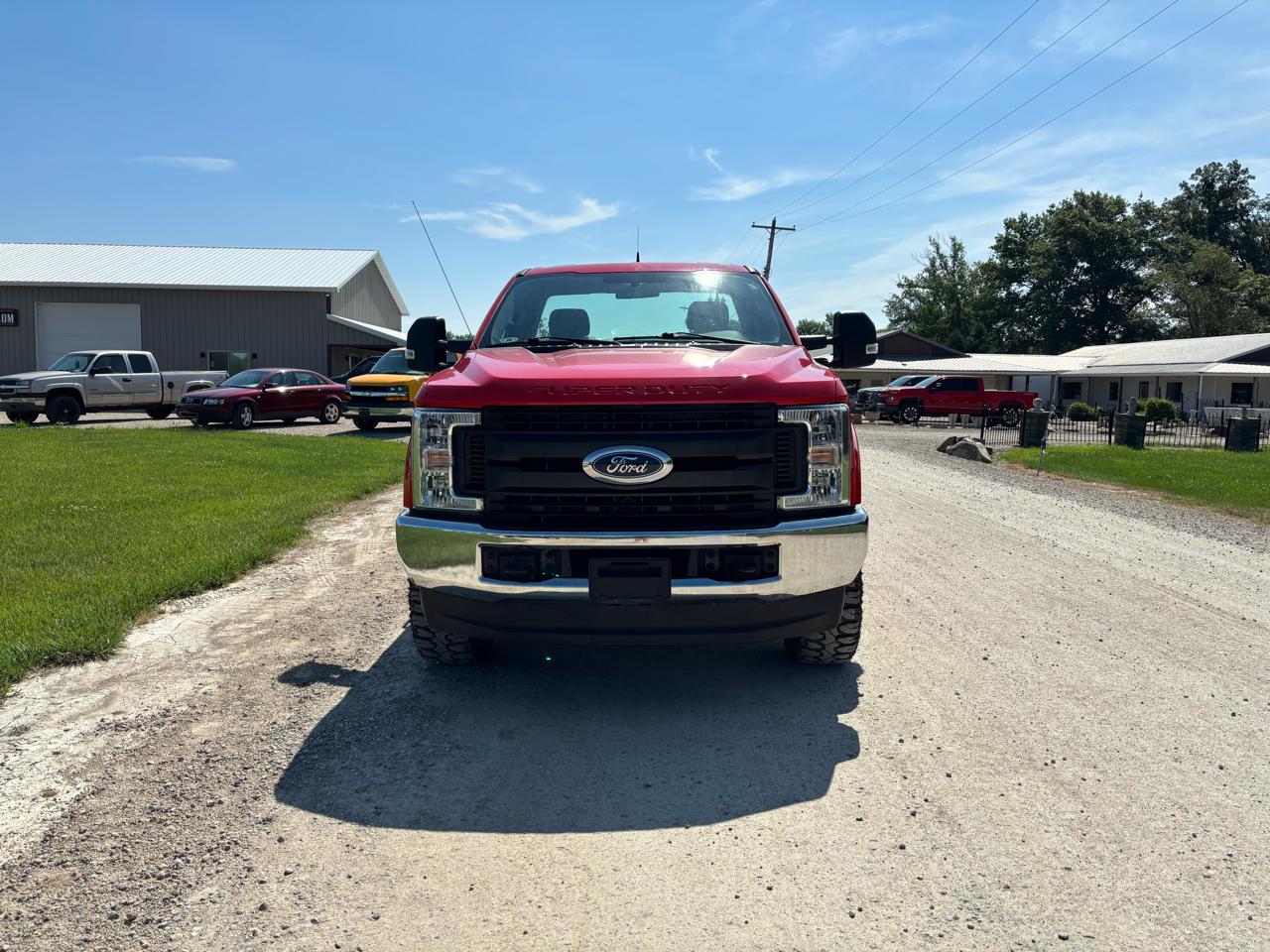 Ford Super Duty F-250 SRW XLT 4WD Reg Cab 8' Box 2019