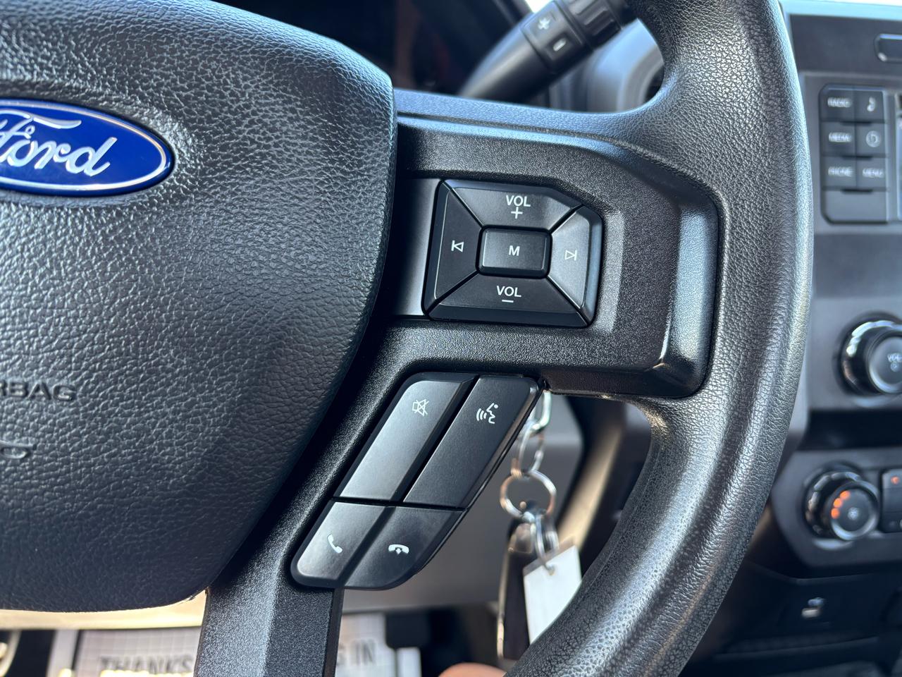 Ford Super Duty F-250 SRW XLT 4WD Reg Cab 8' Box 2019