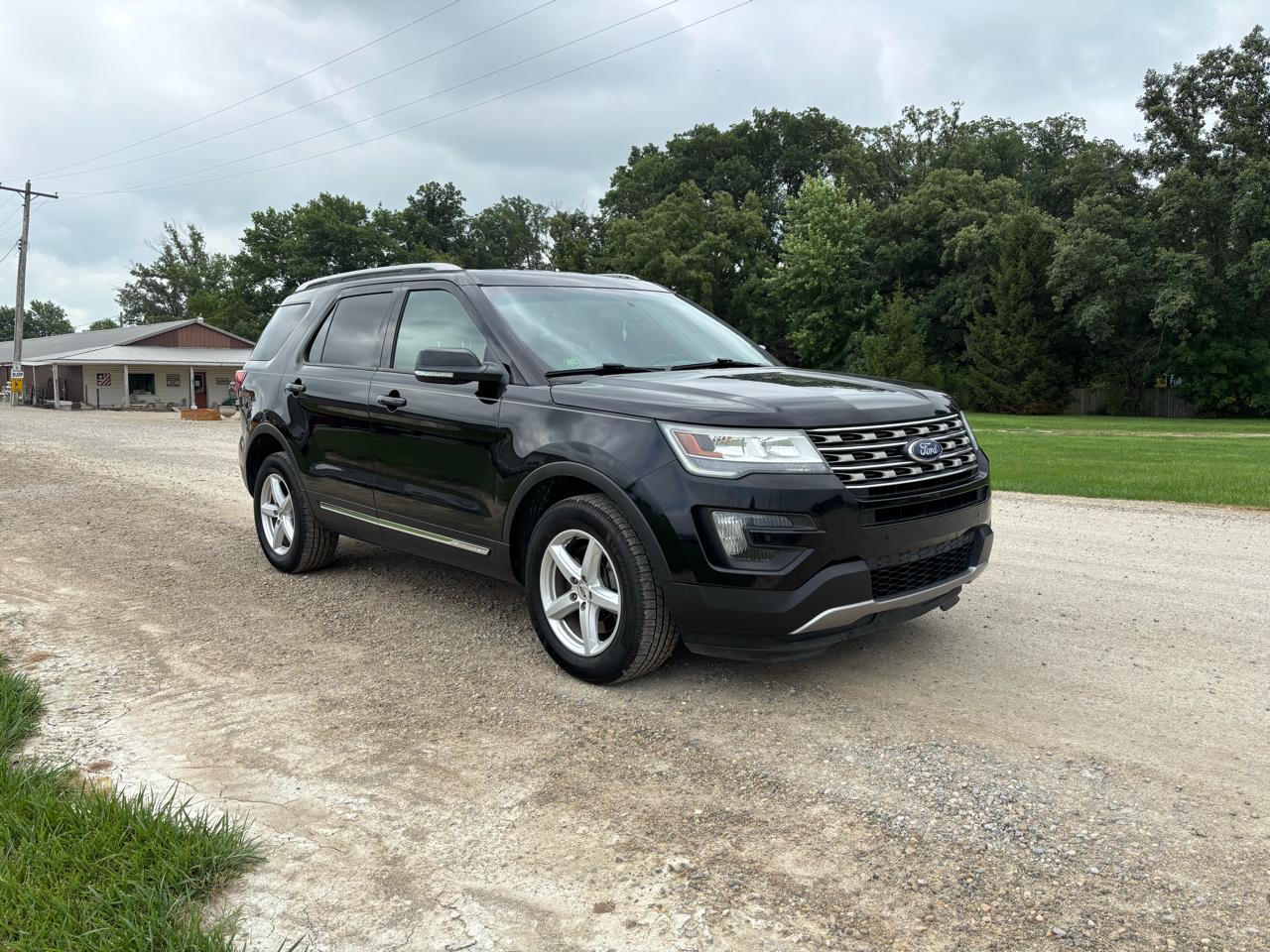Ford Explorer 4WD 4dr XLT 2016