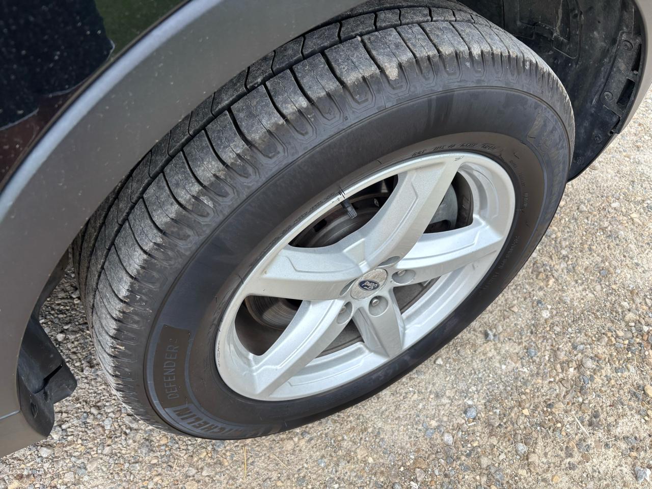 Ford Explorer 4WD 4dr XLT 2016