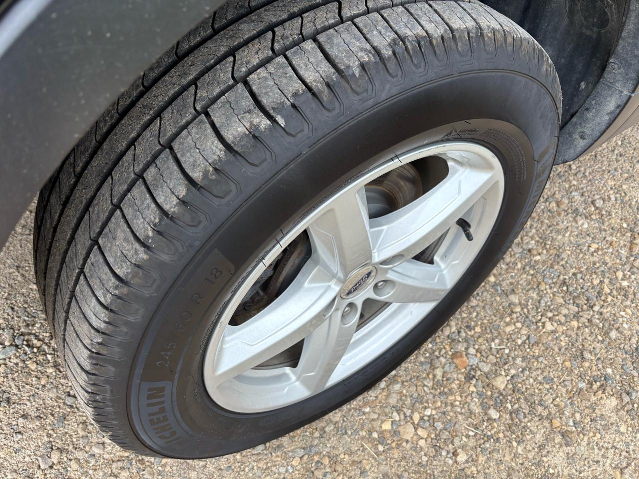Ford Explorer 4WD 4dr XLT 2016