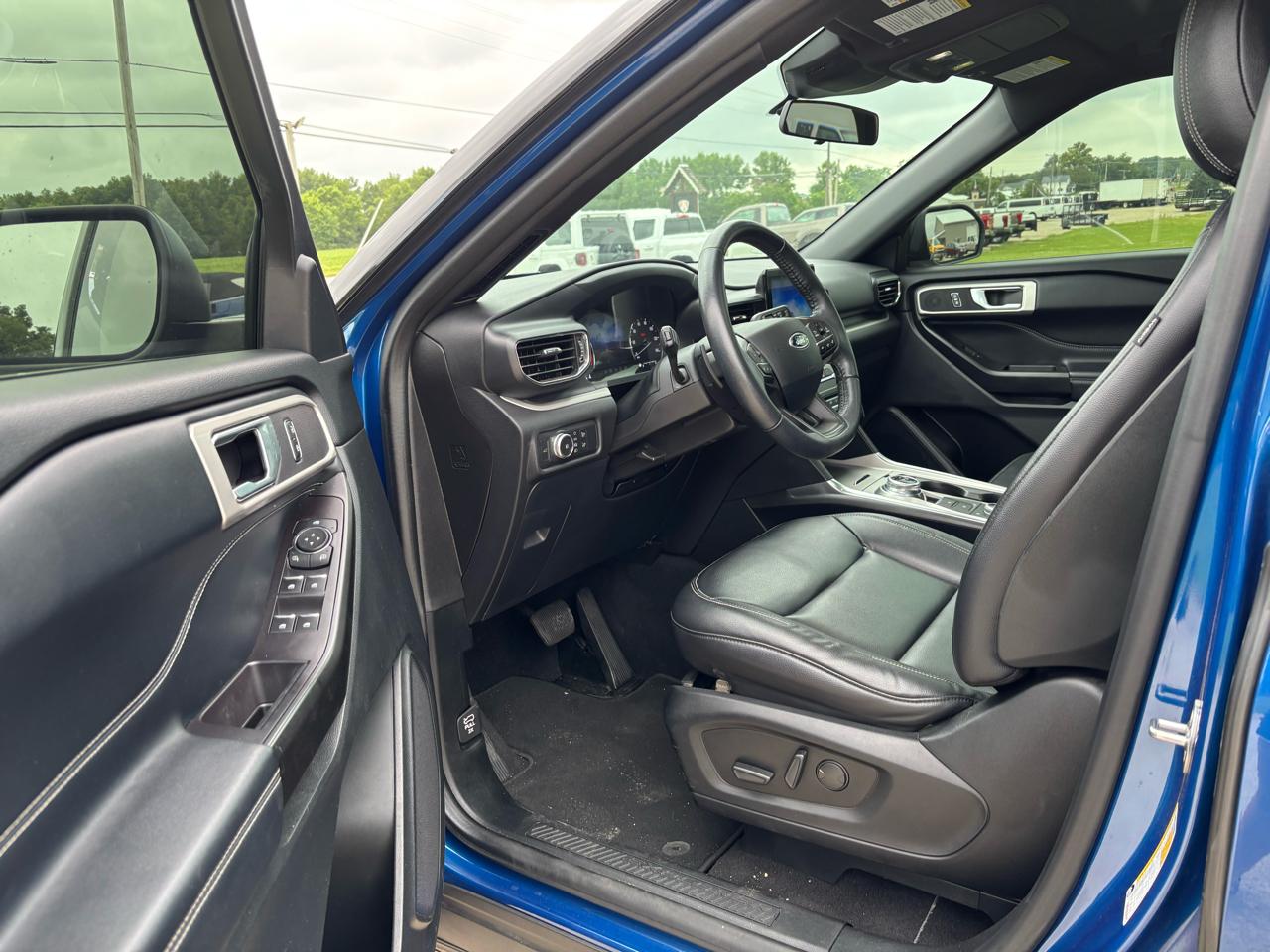 Ford Explorer XLT 4WD 2020