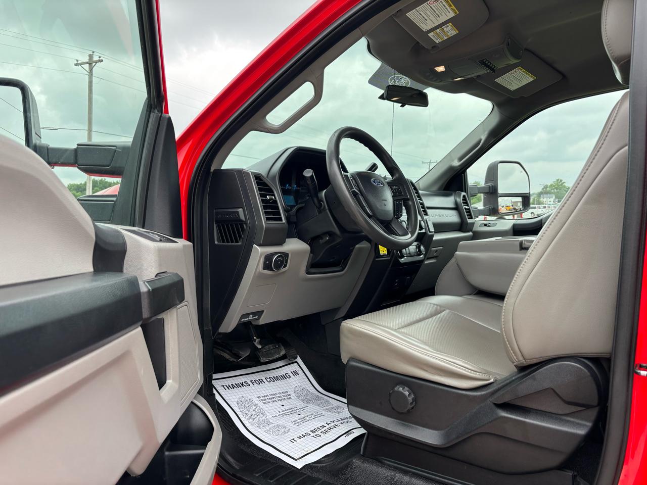 Ford Super Duty F-250 SRW XLT 4WD Reg Cab 8' Box 2019