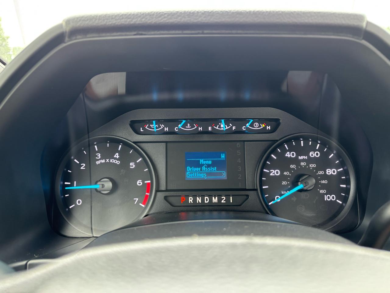 Ford Super Duty F-250 SRW XLT 4WD Reg Cab 8' Box 2019